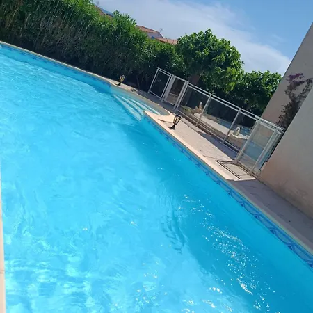 St Cyprien Magnifique Piscine 3 Etoiles Villa *